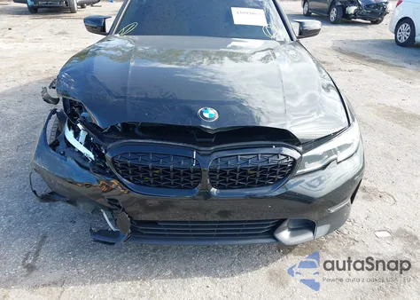 2021 BMW 330I z USA, uszkodzony, nr VIN 3MW5R1J03M8B53562